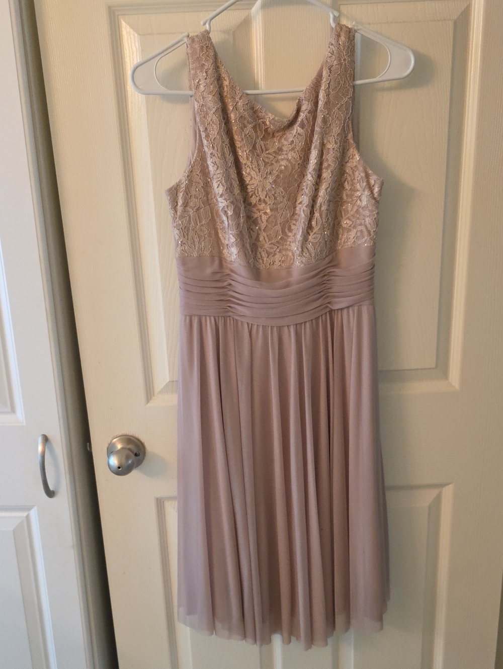 Jessica Howard Lace Bodice Chiffon Midi Dress in Blush